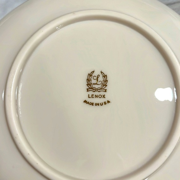 Lenox 3 Leaf Porcelain Ashtray Trinket Tray EXC - Picture 3 of 3